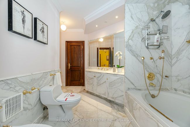 2 Edgeforest Dr, House other with 4 bedrooms, 5 bathrooms and 10 parking in Brampton ON | Image 33