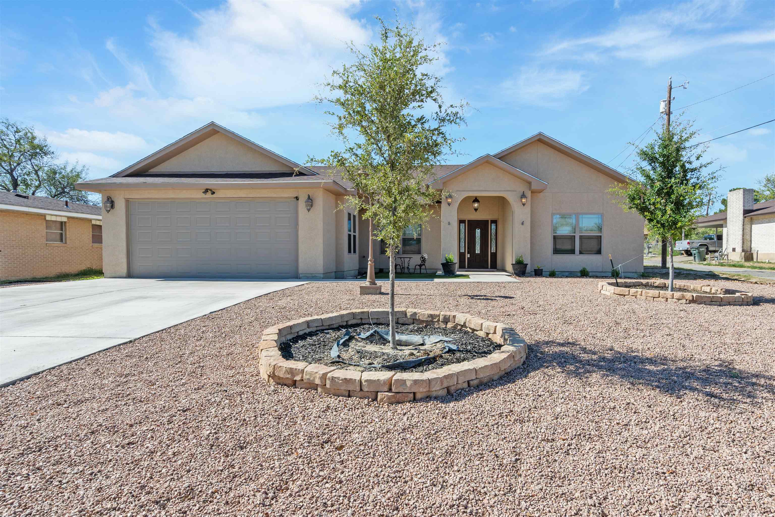 Residential in Del Rio 3