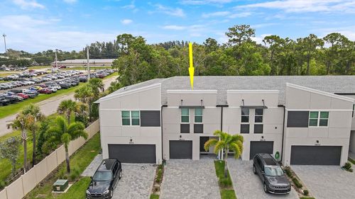 3903 Se Mentmore Ln, STUART, FL, 34997-6443 | Card Image