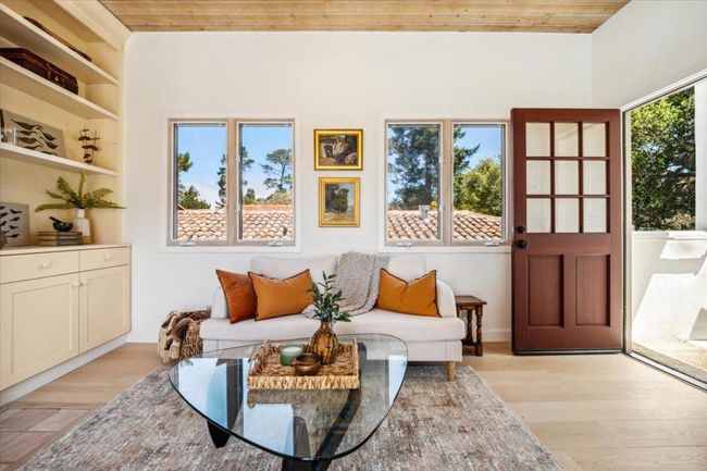 24826 Santa Fe St, House other with 3 bedrooms, 2 bathrooms and 2 parking in Carmel CA | Image 9