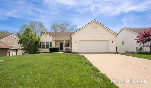 10302 Winterwood Drive, Holland Charter Township, MI, 49464 | Card Image