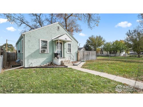 220 Euclid St, Fort Morgan, CO, 80701-2913 | Card Image