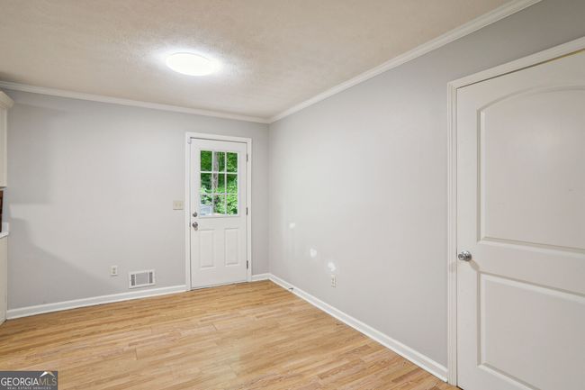 2932 Tree Top Rd, House other with 3 bedrooms, 3 bathrooms and 2 parking in Dacula GA | Image 6