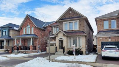 17 Fringetree Rd, House other with 4 bedrooms, 4 bathrooms and 3 parking in Brampton ON | Image 3