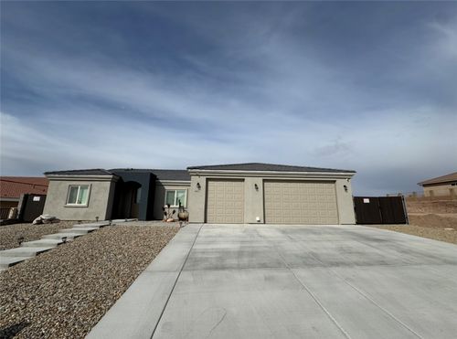 3471 Sunglow Dr, Bullhead City, AZ, 86429-7623 | Card Image