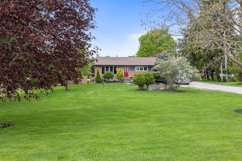 5270 Trafalgar St, Dorchester, ON, N0L1G4 | Card Image