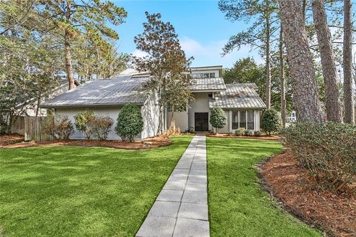 120 Beau Pre Dr, Mandeville, LA, 70471-1527 | Card Image