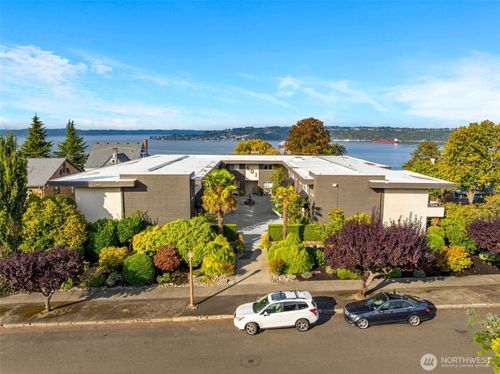 4-501 N D St, Tacoma, WA, 98403-3204 | Card Image