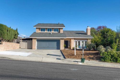 1626 Boulder Creek Rd, Oceanside, CA, 92056-2930 | Card Image