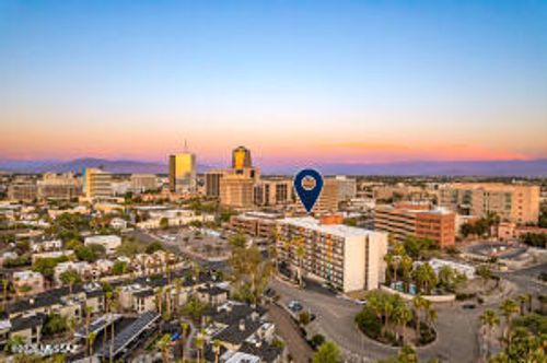 8b-425 W Paseo Redondo, Tucson, AZ, 85701-8256 | Card Image