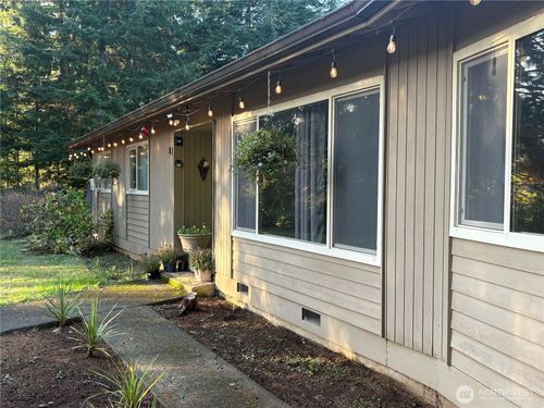 41 Hoquiam Wishkah Rd, Hoquiam, WA, 98550-9200 | Card Image