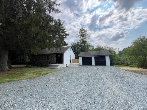 190 Diamond Hill Rd, Delmar, NY, 12054-5318 | Card Image