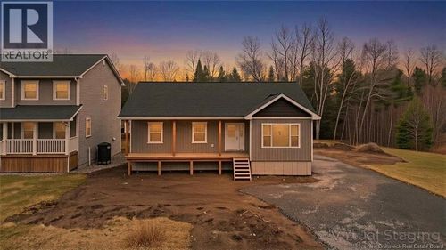 59 Malibu St, Fredericton, NB, E3A5P9 | Card Image