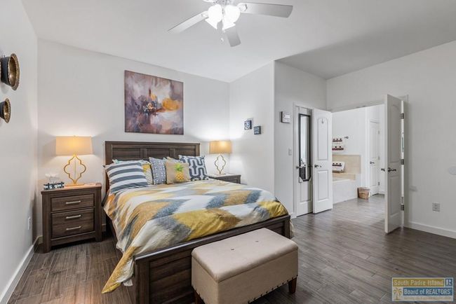 5 - 113 E Pike St, Condo with 2 bedrooms, 2 bathrooms and null parking in South Padre Island TX | Image 16