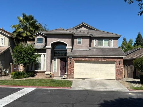645 Lind Avenue, Fresno, CA, 93612 | Card Image