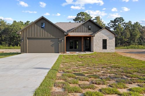 835 Strickland St, Vidor, TX, 77662-5442 | Card Image