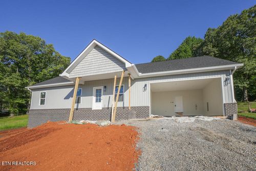 1001 N Old Grey Ridge Rd, Maryville, TN, 37801 | Card Image