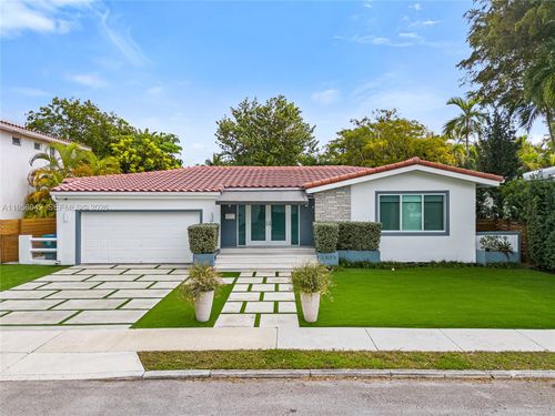3505 Crystal View Ct, Miami, FL, 33133-4024 | Card Image