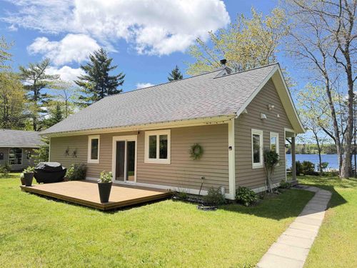 137 Beaver Point Rd, North Kemptville, NS, B5A5X9 | Card Image