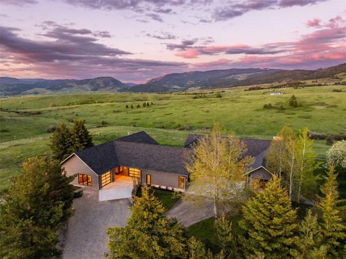 370 Star Ridge Rd, Bozeman, MT, 59715-9288 | Card Image