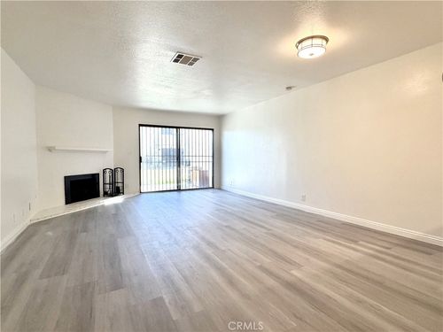 apt-26-936 Fairway Dr, Colton, CA, 92324-3166 | Card Image