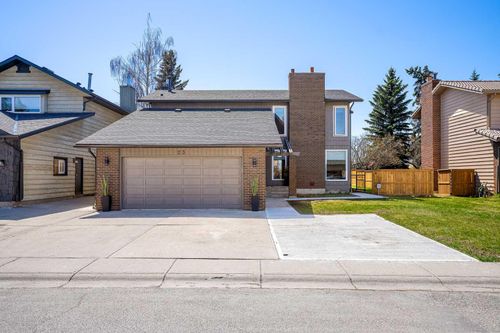 23 Deerbrook Rd Se, Calgary, AB, T2J6G5 | Card Image