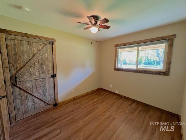 13974 Rustic Rd, House other with 3 bedrooms, 2 bathrooms and 3 parking in McCall ID | Image 12