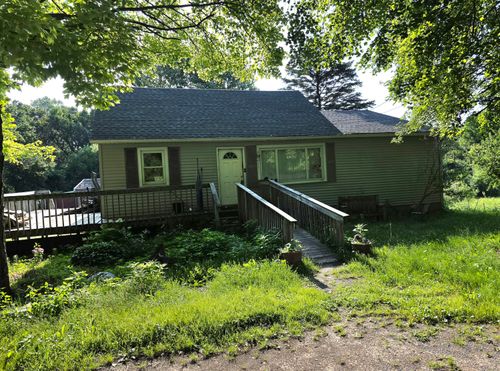 5599 S M 52, Stockbridge, MI, 49285-9463 | Card Image