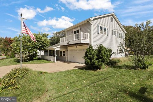 5202 Garner St, SPRINGFIELD, VA, 22151-2901 | Card Image