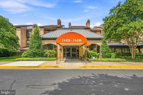 111-11430 Strand Dr, North Bethesda, MD, 20852-2956 | Card Image