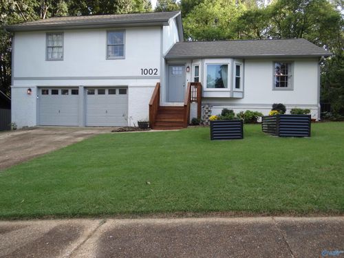 1002 Se Antietam Road Se, Huntsville, AL, 35803 | Card Image