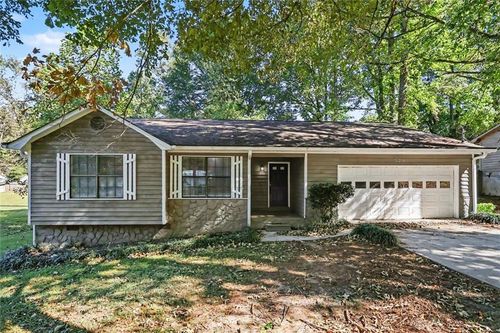 526 Knollwood Dr, Stockbridge, GA, 30281-2018 | Card Image