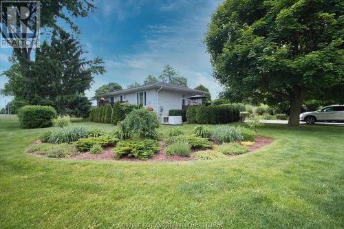 317 Oak St E, Bothwell, ON, N0P1C0 | Card Image
