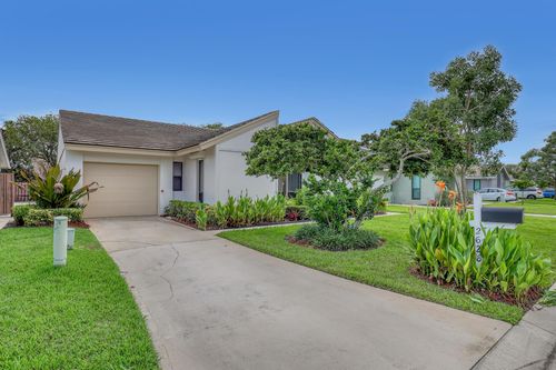 2626 Sw Egret Pond Cir, Palm City, FL, 34990-2537 | Card Image