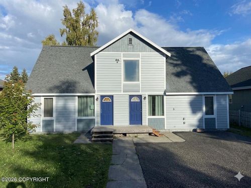 203 N Hoyt St, Anchorage, AK, 99508-1603 | Card Image