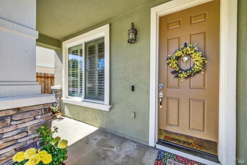 1843 Brook Way, Fairfield, CA, 94534-6441 | Card Image