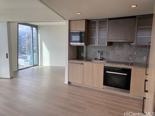 2703-1000 Auahi St, Honolulu, HI, 96814-3368 | Card Image