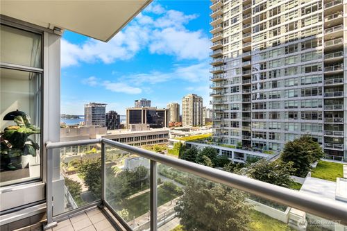 1201s-588 Bell St, Seattle, WA, 98121-3957 | Card Image