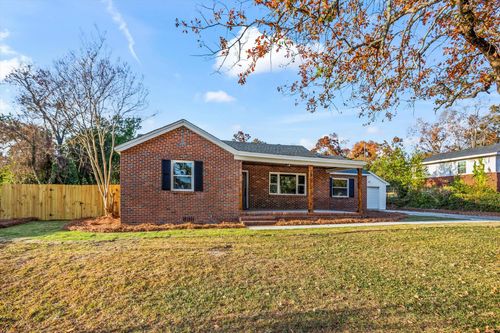 1826 Courtney Dr, North Augusta, SC, 29841-2203 | Card Image