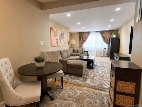 6g-8629 155th Ave, Howard Beach, NY, 11414-2135 | Card Image