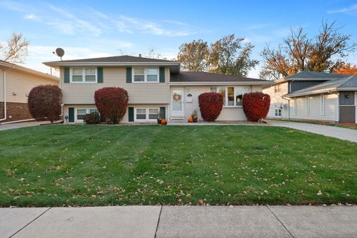 8036 Beech Ave, Munster, IN, 46321-1317 | Card Image