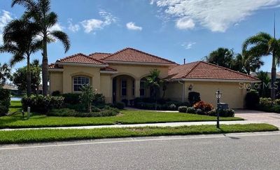 193 Montelluna Drive, House other with 3 bedrooms, 2 bathrooms and null parking in North Venice FL | Image 1