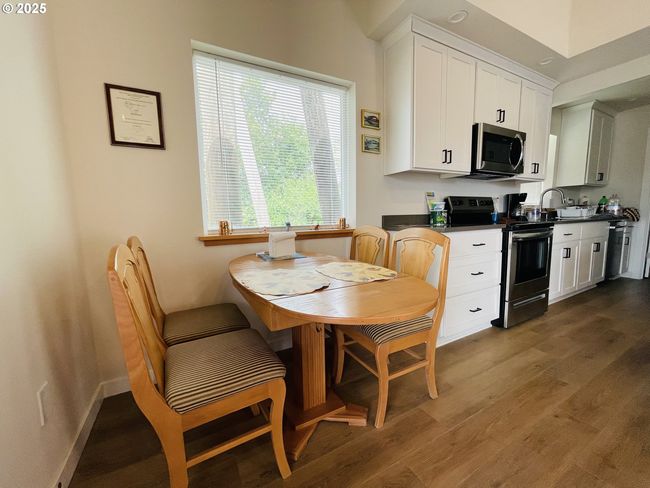 E-1 - 34326 Johnsons Landing Rd, Home with 1 bedrooms, 1 bathrooms and null parking in Scappoose OR | Image 6
