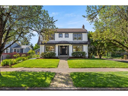 7004 Ne Everett St, Portland, OR, 97213 | Card Image