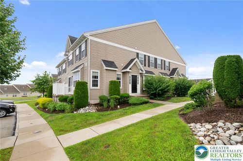 4094 Bunker Hill Dr S, COOPERSBURG, PA, 18036-8813 | Card Image