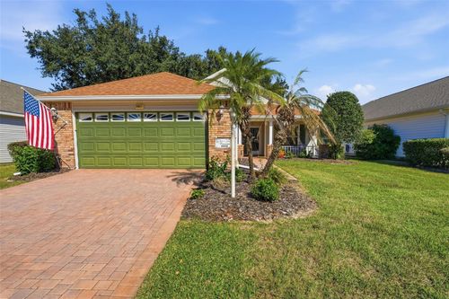25012 Cranes Roost Cir, Leesburg, FL, 34748-7466 | Card Image