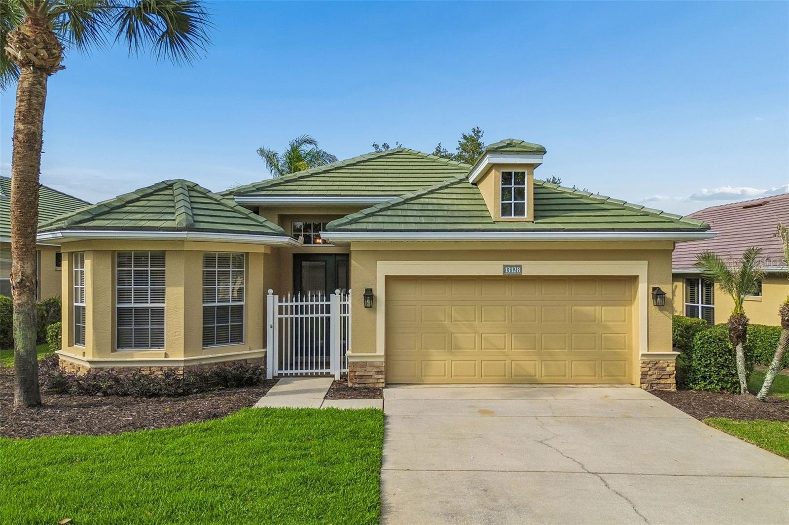 Residential in DADE CITY