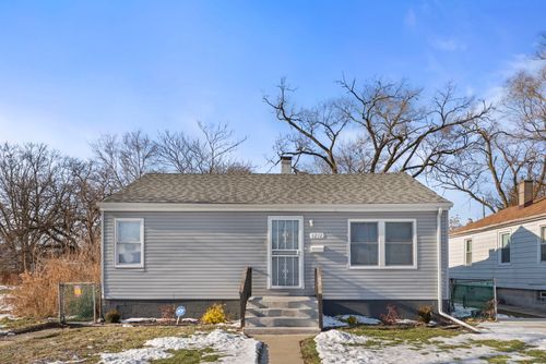 1212 Center Ave, Chicago Heights, IL, 60411-2806 | Card Image