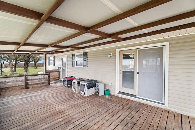 View of wooden terrace | Image 33