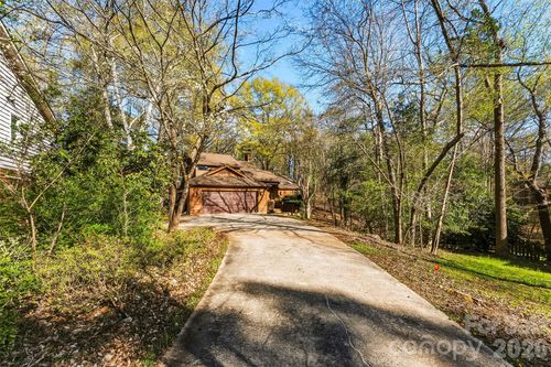 10 Thornwood Ct, Lake Wylie, SC, 29710-8927 | Card Image